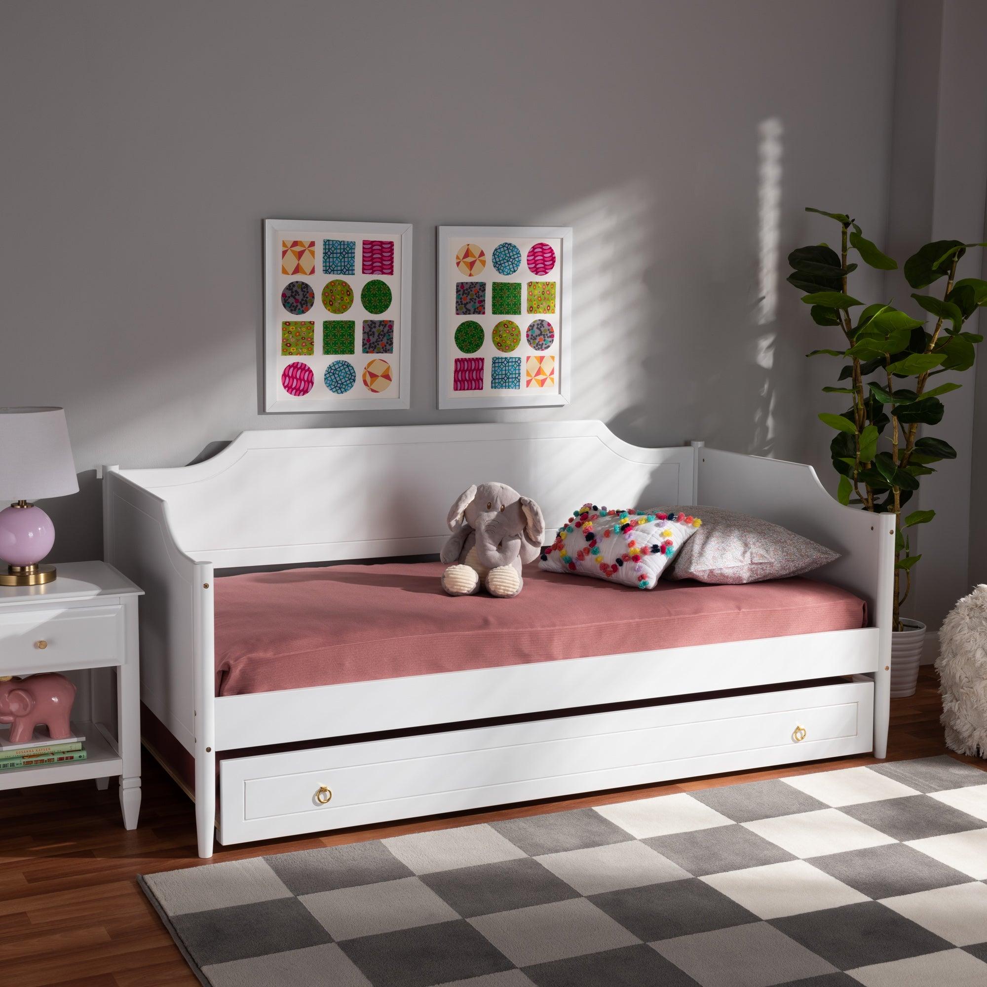 Alya Classic Traditional Farmhouse Finished Wood Daybed with Roll-Out Trundle Bed