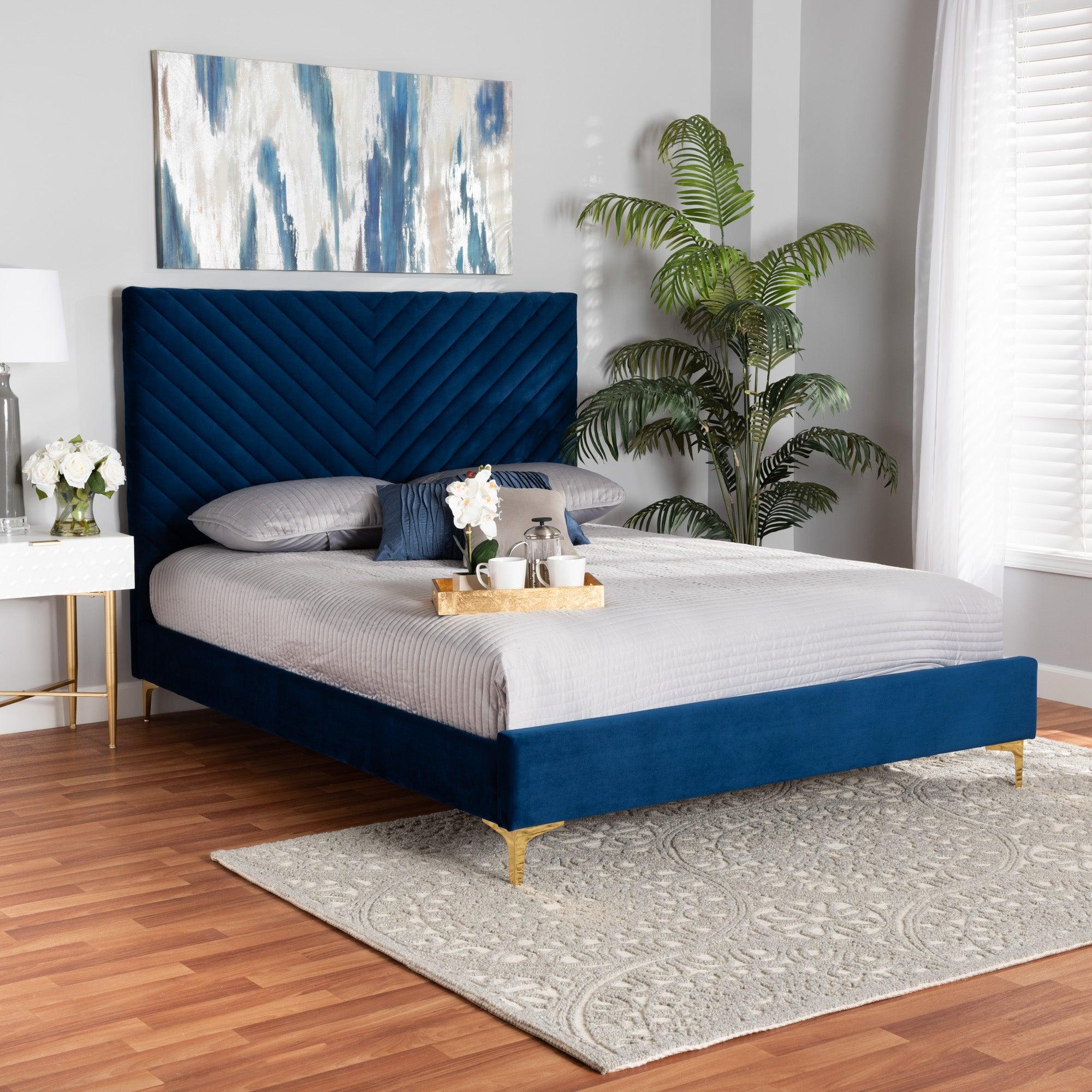 Fabrico Contemporary Glam and Luxe Velvet Fabric Upholstered and Metal Platform Bed