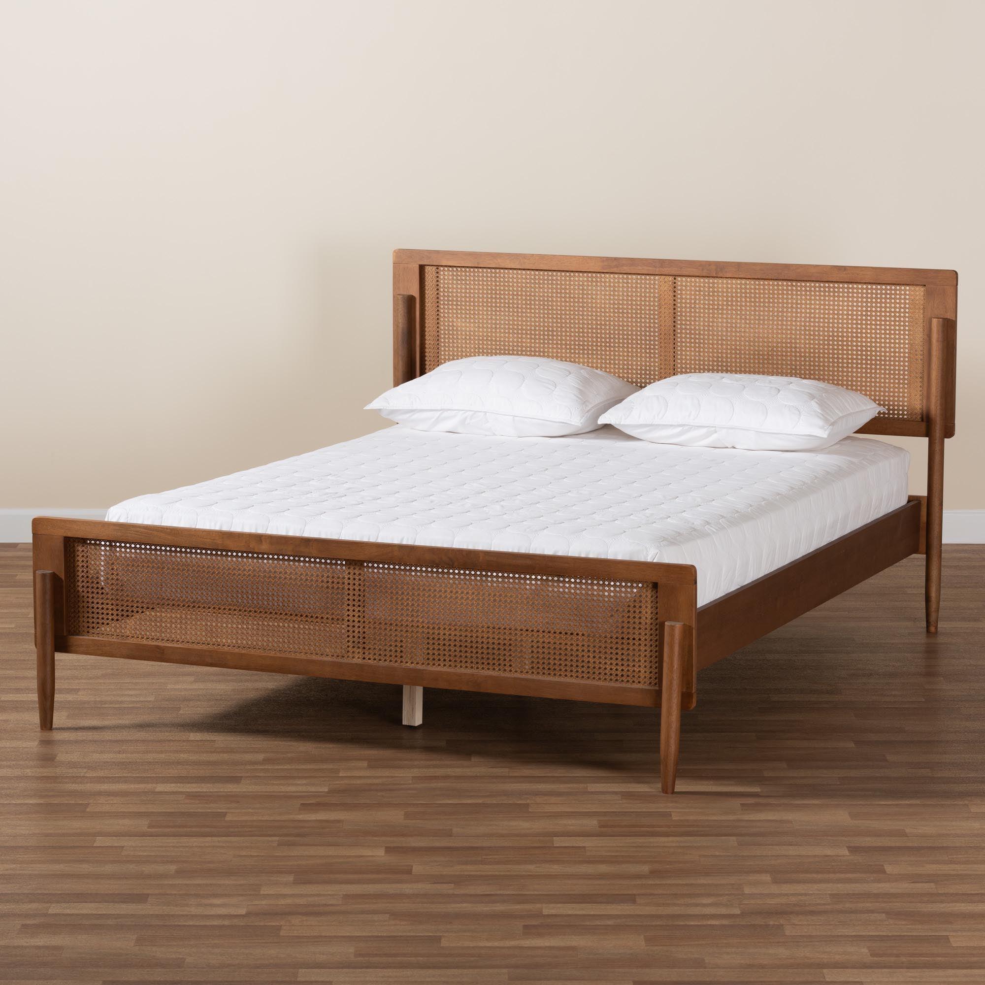 Gardwin Mid-Century Modern Ash Finished Wood Platform Bed