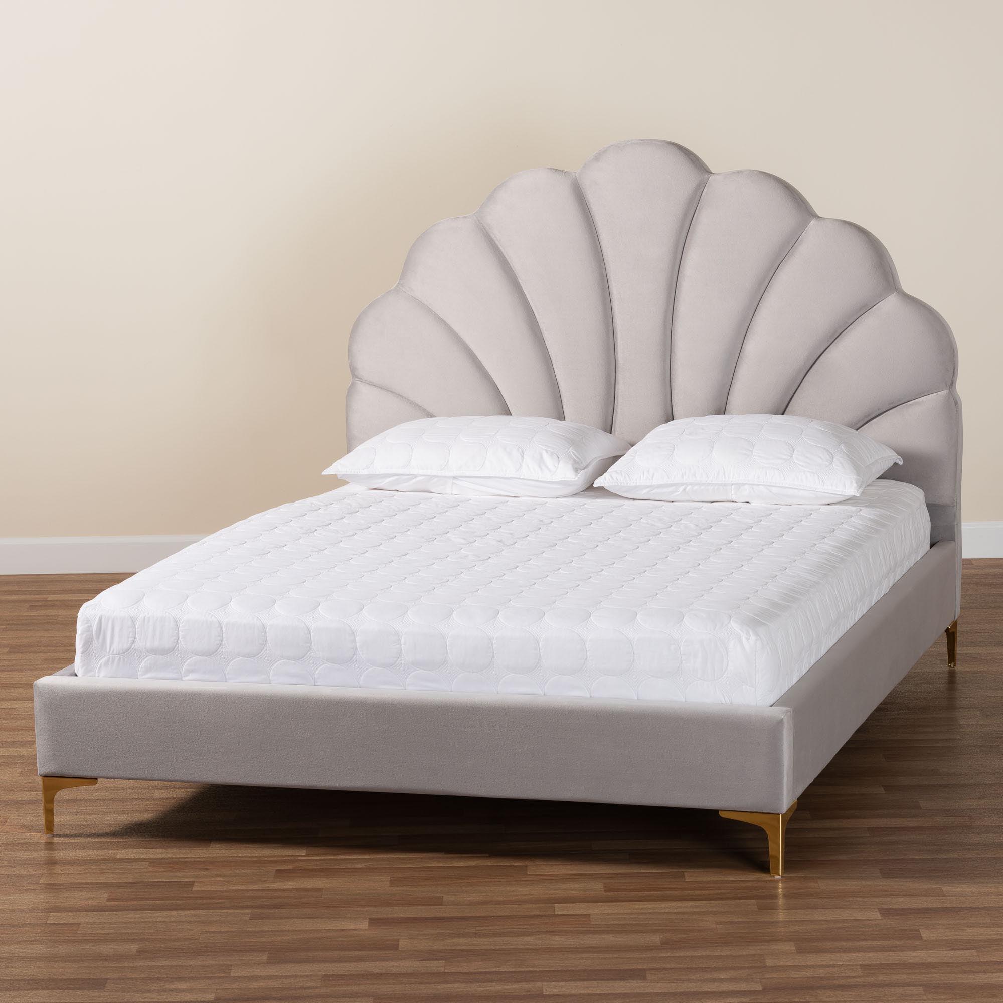 Acosta Glam and Luxe Light Velvet Seashell-Headboard Platform Bed