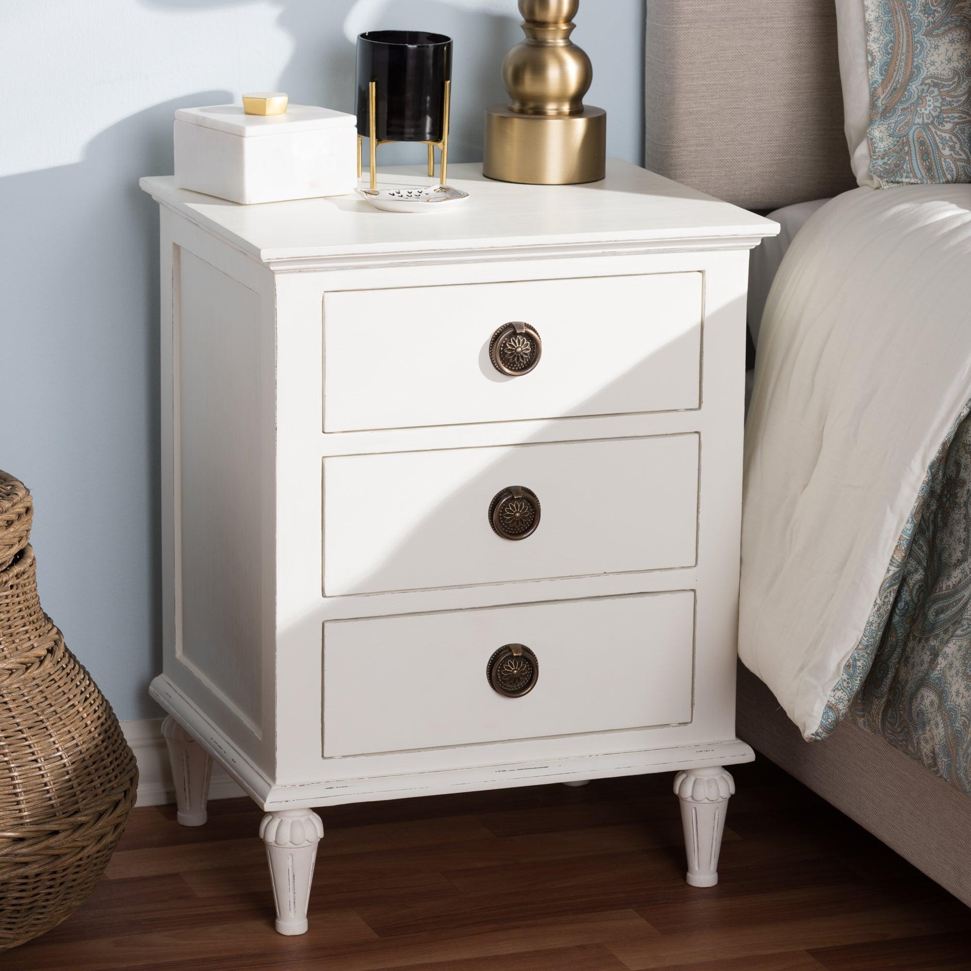 Venezia French-Inspired Rustic wash Wood 3-Drawer Nightstand