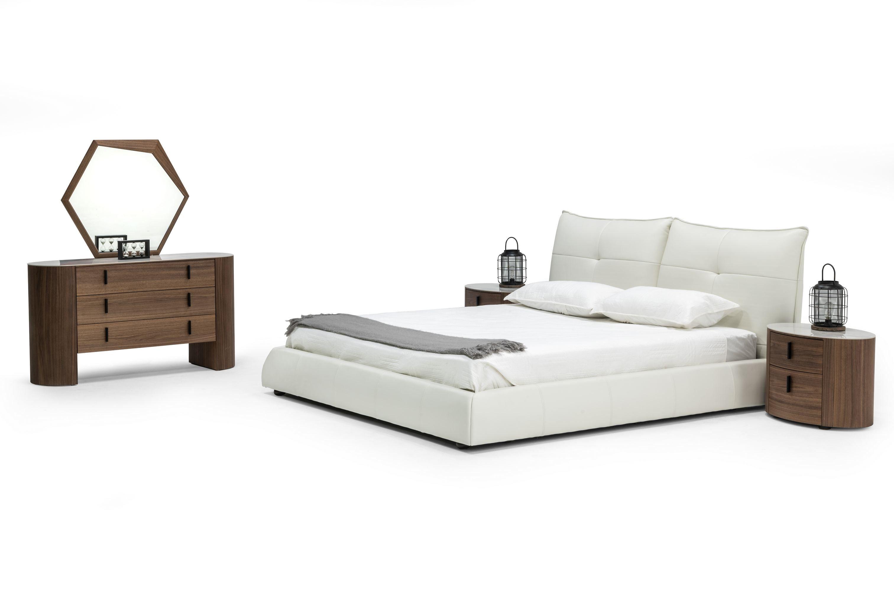 Modrest Patrick Modern Leather Bed