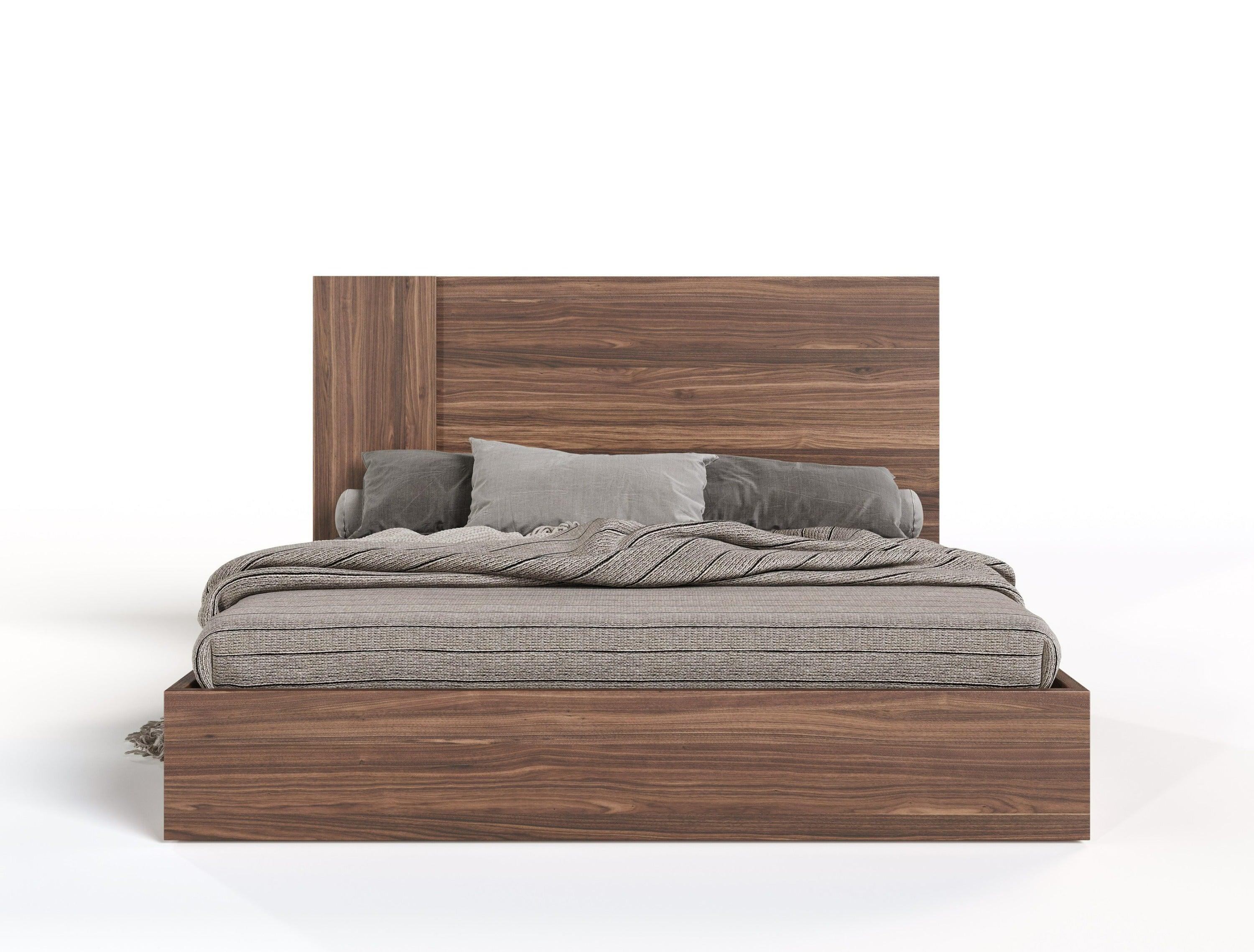 Nova Domus Asus Italian Modern Bed