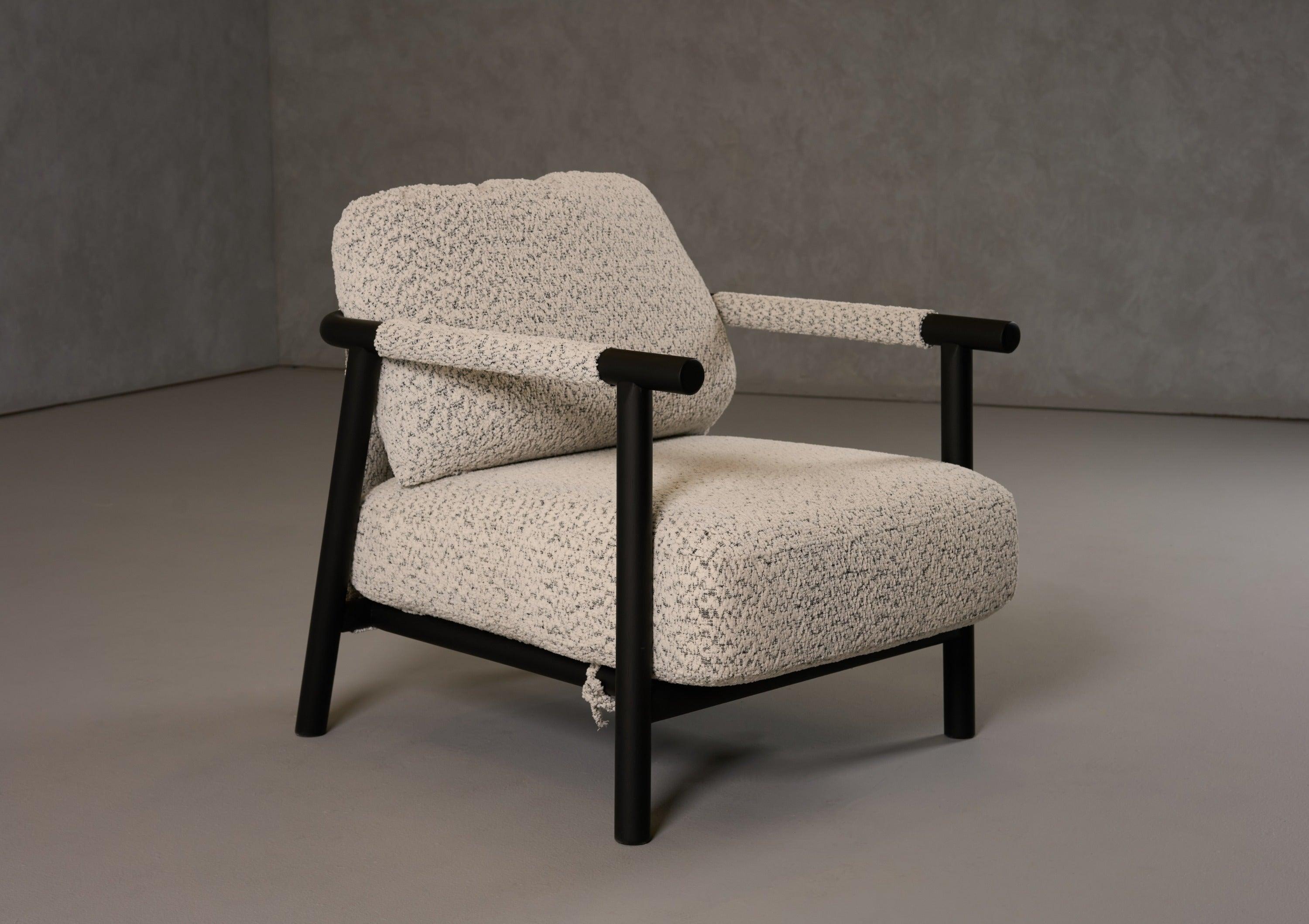 Modrest Balko Modern Fabric Accent Chair