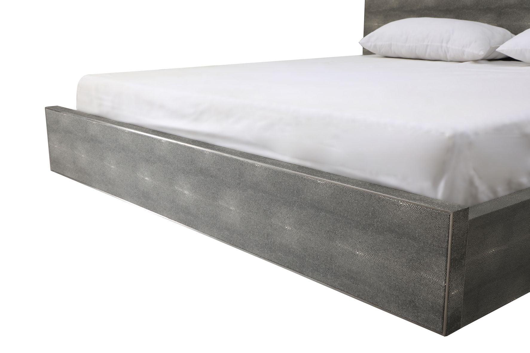 Modrest Dynasty Modern Shagreen Bed