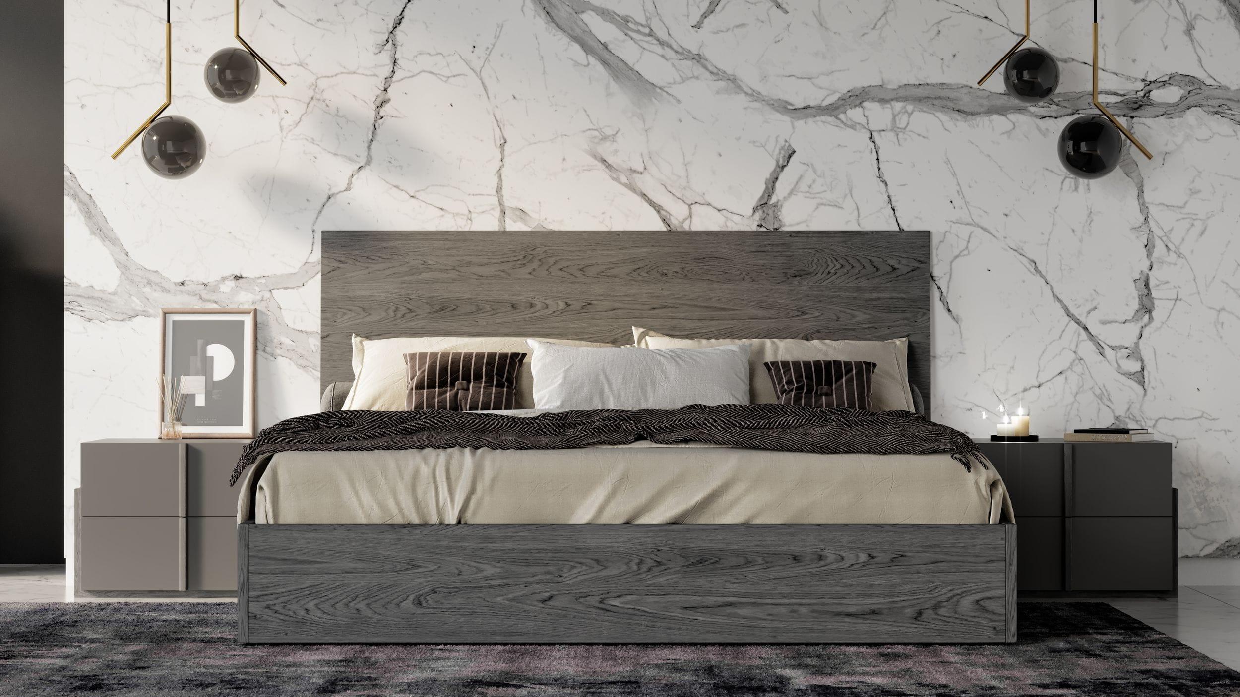 Nova Domus Lucia Size Italian Modern Matte / Elm Bed