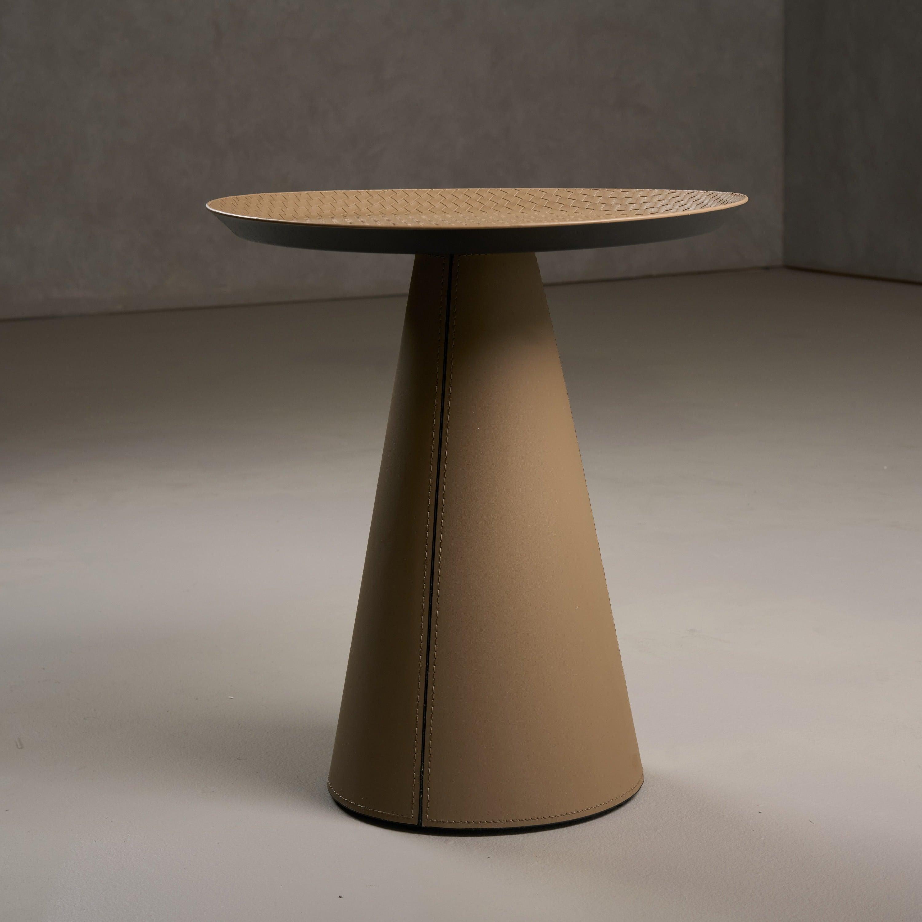 Modrest Mclean Modern Leather End Table