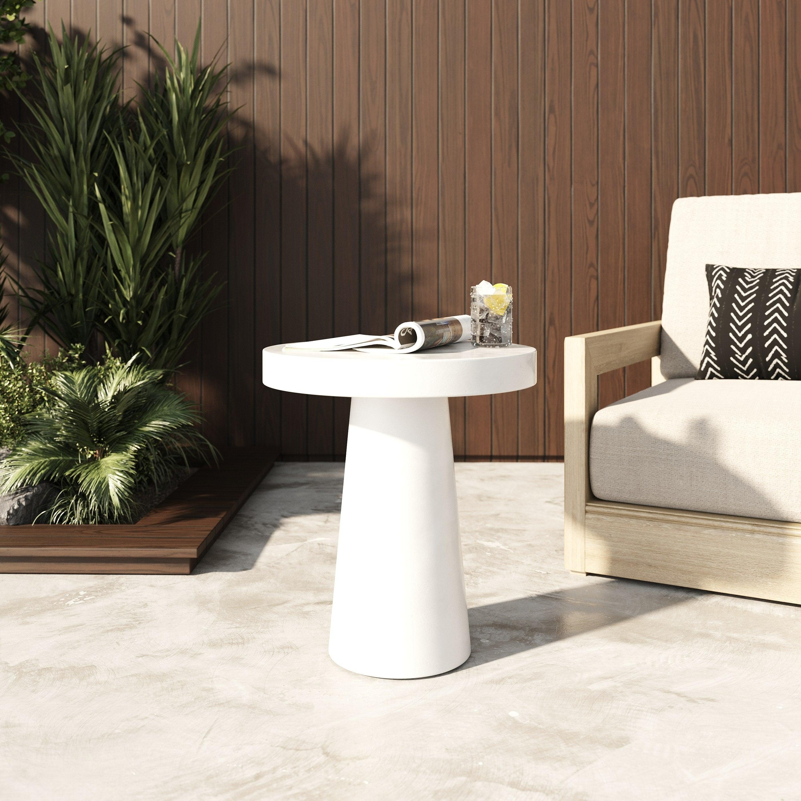 Modrest Desoto Modern Concrete Round End Table