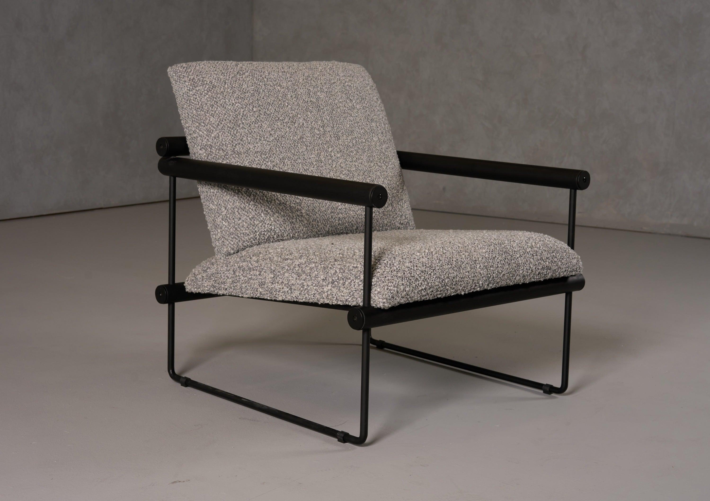 Modrest Ravina Modern Fabric Accent Chair