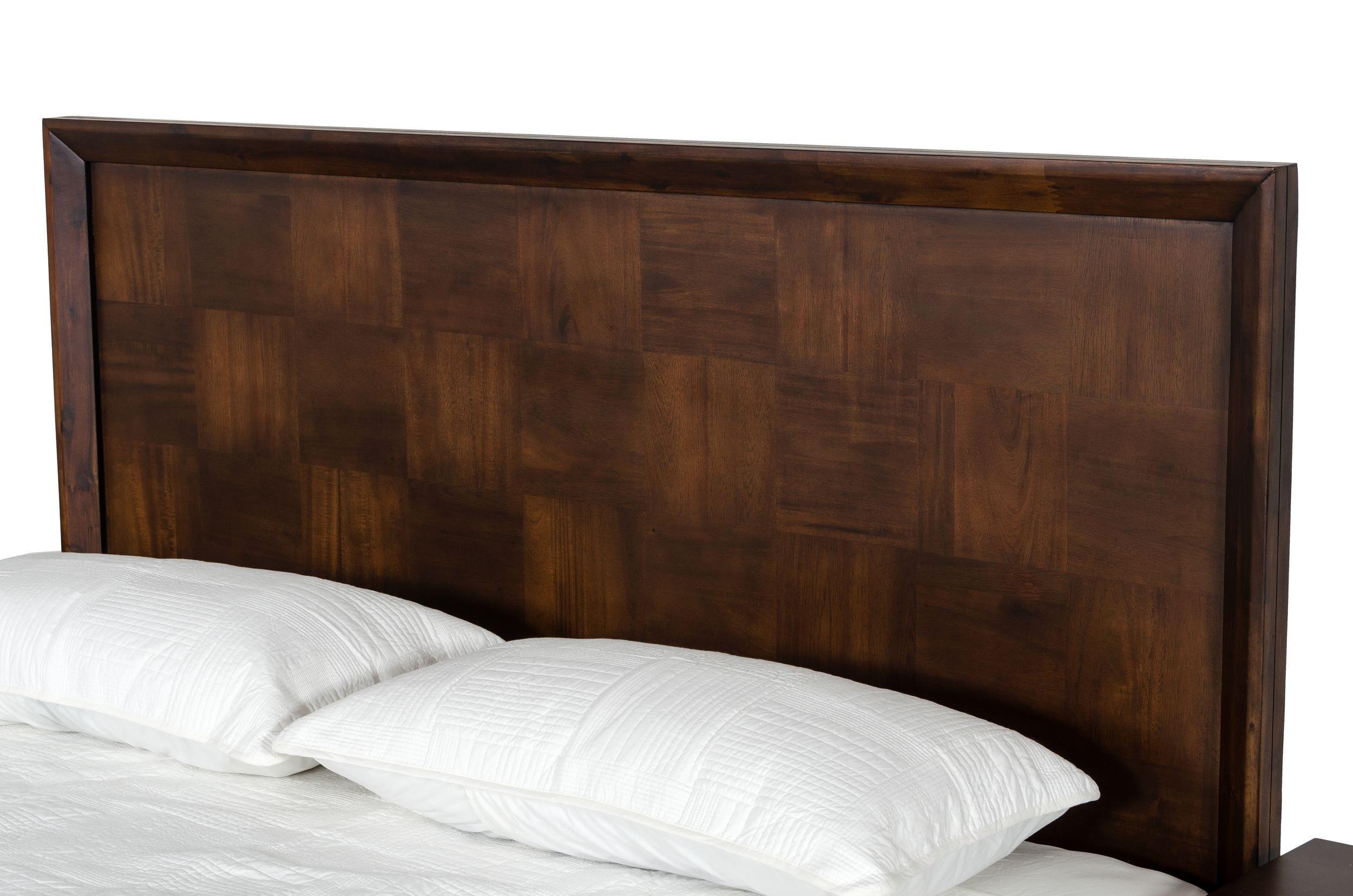 Modrest Shane Modern Acacia Bed