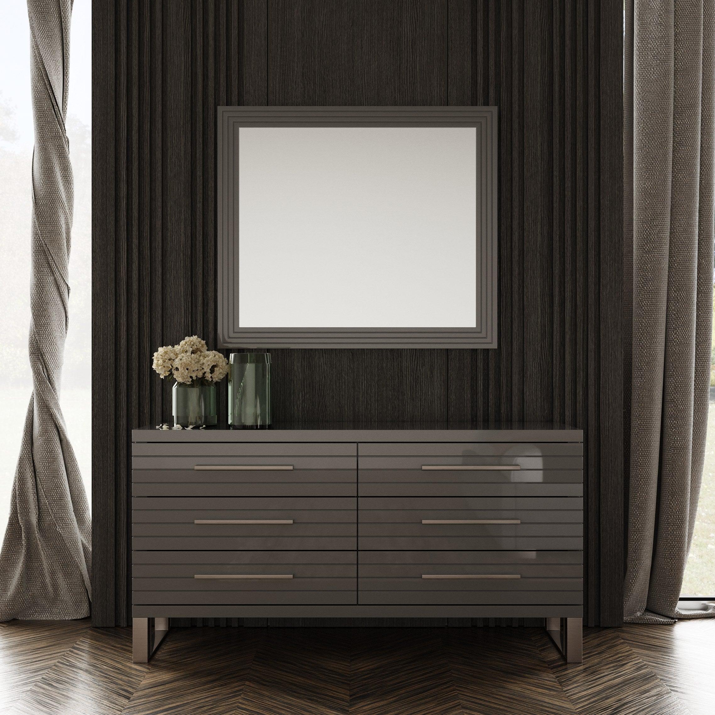 Modrest Splendor High Gloss Slatted Dresser